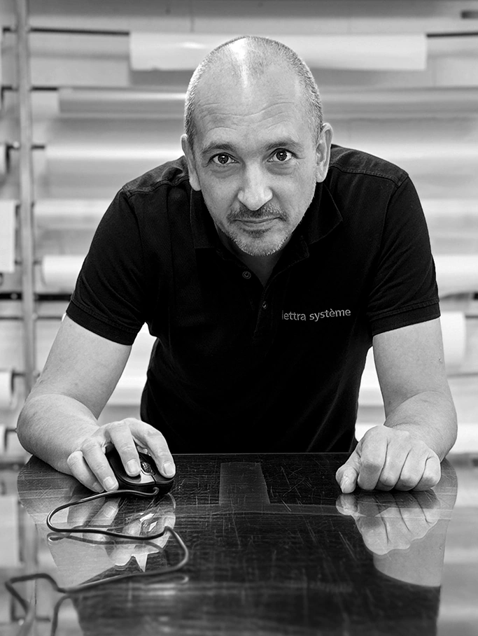 Michael, l’homme qui murmurait à l’oreille des machines chez Lettra Système